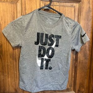 Nike dri-fit tshirt